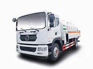 東風(fēng)多利卡D9高壓清洗車