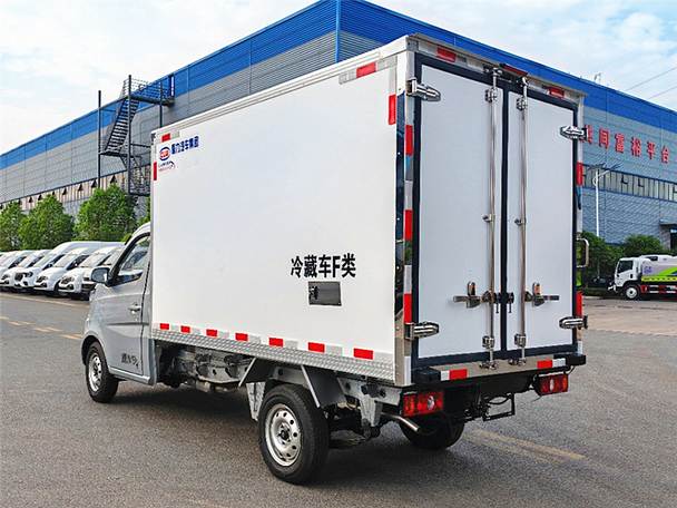 長安新星卡冷藏車