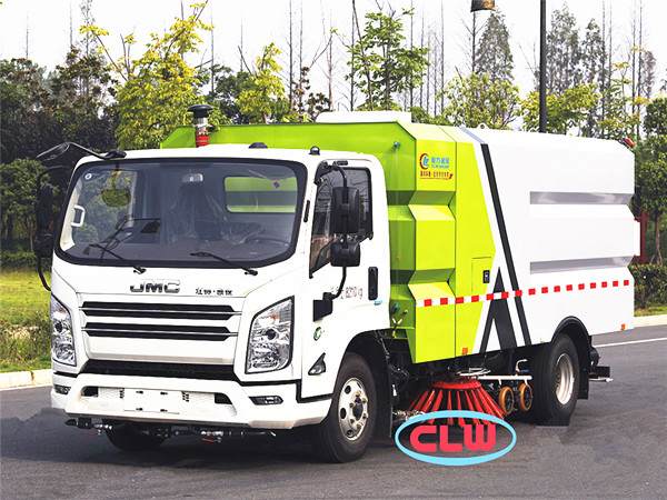 江鈴凱銳8方洗掃車