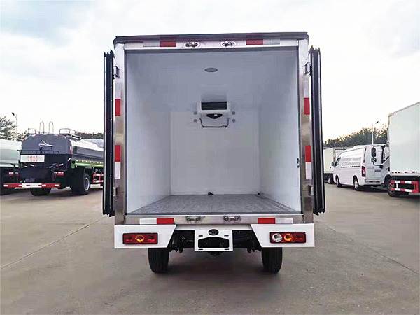程力冷藏車制冷機(jī)組故障自查與處理