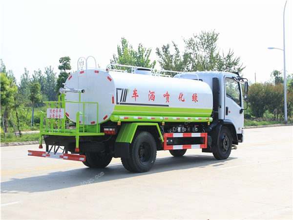 東風大福瑞卡灑水車