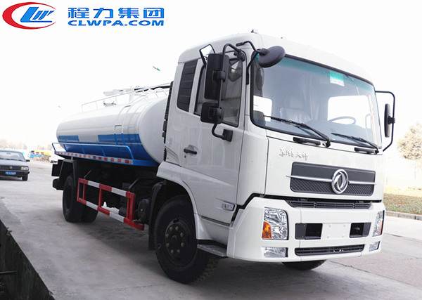 東風天錦吸糞車