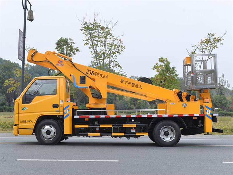 江鈴23米藍(lán)牌高空作業(yè)車