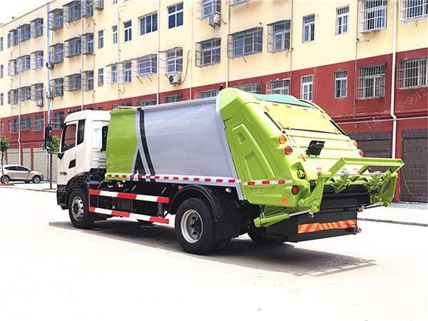 東風(fēng)天錦壓縮垃圾車