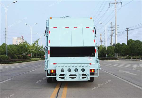 東風天錦壓縮式垃圾車
