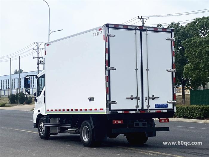 比亞迪T5DM混動冷藏車